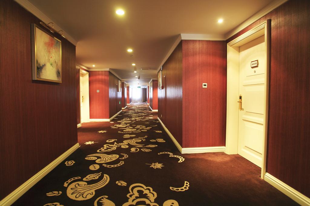 Shanghai Eiffelton Hotel ภายนอก รูปภาพ
